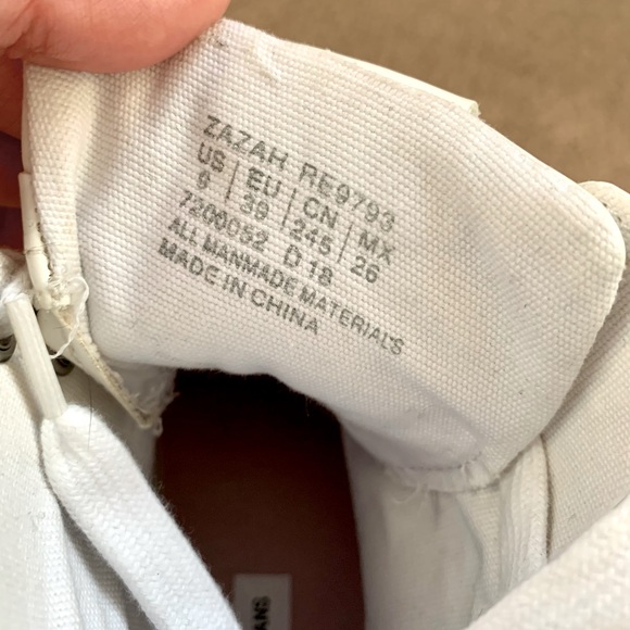 New Calvin Klein high tops platform shoes rare - Picture 4 of 4